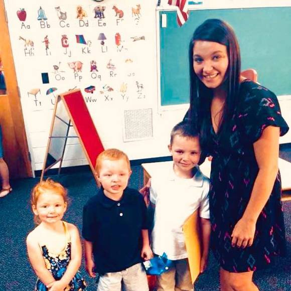 Meet your Posher, Katie - Picture 1 of 1